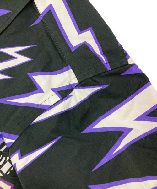 PRADA（プラダ）PRADA (プラダ) UNIVERSAL STUDIOS (ユニバーサル・スタジオ) 総柄オープンカラーシャツ ブラック サイズ:Mの古着・服飾アイテム