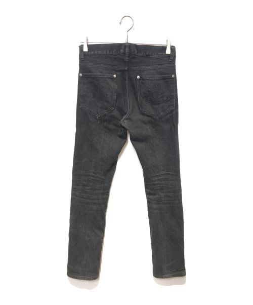 Vivienne Westwood man（ヴィヴィアン ウェストウッド マン）Vivienne Westwood man (ヴィヴィアン ウェストウッド マン) オーブ刺繍スキニーデニムパンツ ブラック サイズ:42（XS相当）の古着・服飾アイテム