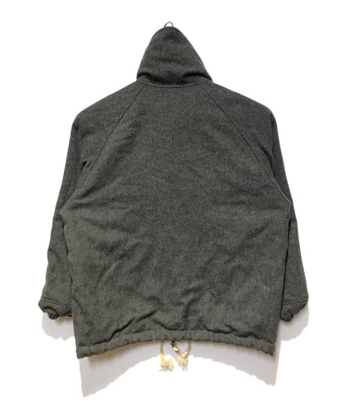 is-ness（イズネス）is-ness (イズネス)  REVERSIBLE MILITARY JACKET グレー×ネイビー サイズ:Mの古着・服飾アイテム