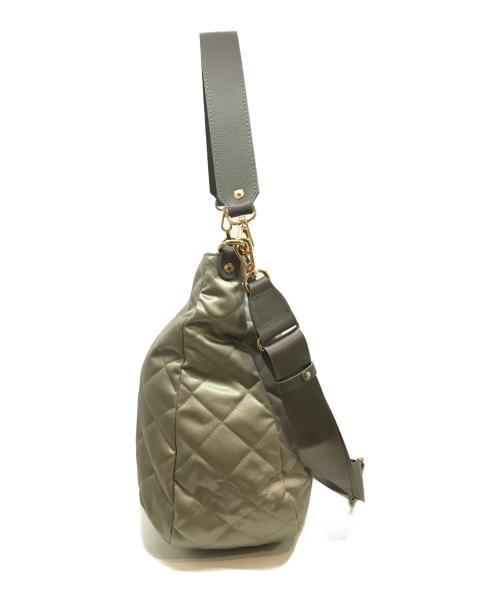 russet（ラシット）russet (ラシット) キルティングラージショルダーバッグ ベージュ サイズ:下記参照の古着・服飾アイテム