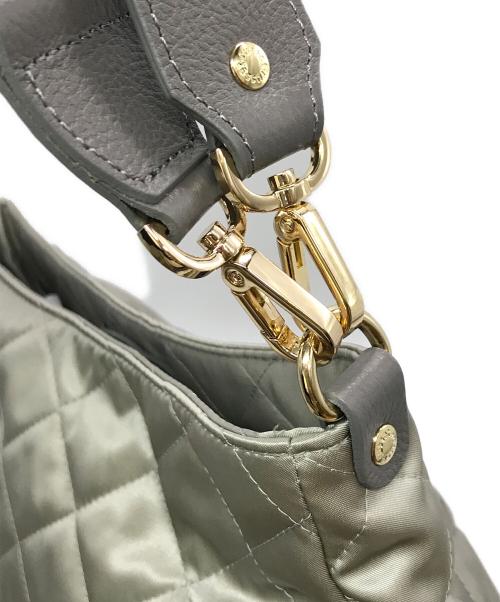 russet（ラシット）russet (ラシット) キルティングラージショルダーバッグ ベージュ サイズ:下記参照の古着・服飾アイテム