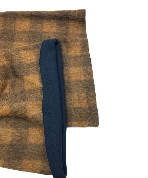 MM6 Maison Margiela（エムエムシックスメゾンマルジェラ）MM6 Maison Margiela (エムエムシックス メゾンマルジェラ) アクリルシャギー ハーフパンツ ブラウン サイズ:Ｍの古着・服飾アイテム