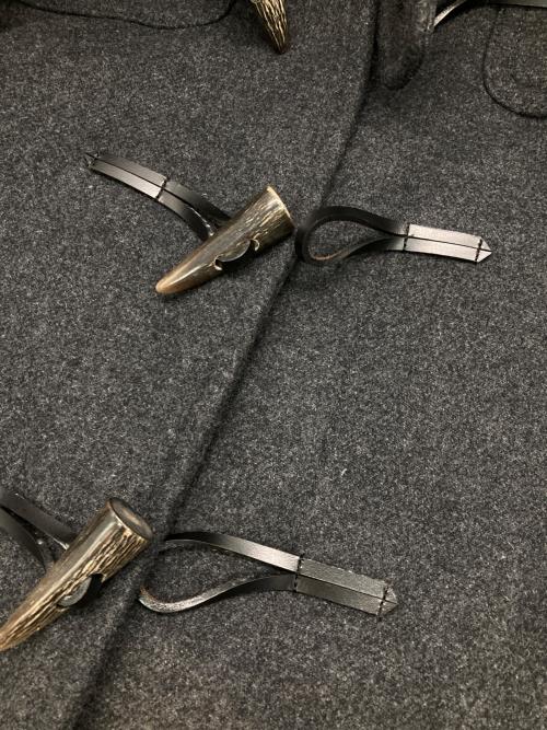 SHIPS（シップス）SHIPS (シップス) スーパー140'S 100%WOOL メルトン ダッフルコート グレー サイズ:Lの古着・服飾アイテム