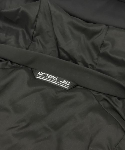 ARC'TERYX（アークテリクス）ARC'TERYX (アークテリクス) アトム ヘビーウェイト フーディ ブラック サイズ:XSの古着・服飾アイテム