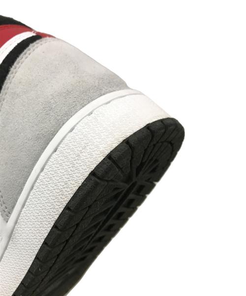 NIKE（ナイキ）NIKE (ナイキ) AIR JORDAN 1 RETRO HIGH OG グレー×レッド サイズ:US10の古着・服飾アイテム