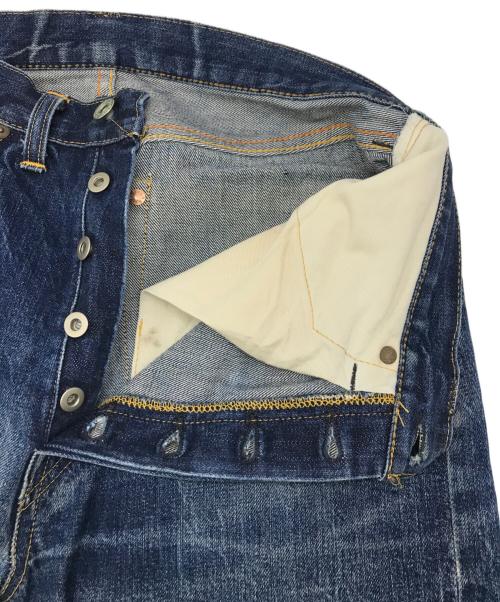 LEVI'S（リーバイス）LEVI'S (リーバイス) ［古着］S501XX 大戦モデル 復刻デニムパンツ インディゴ サイズ:W32の古着・服飾アイテム