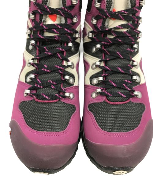 CARAVAN（キャラバン）CARAVAN (キャラバン) トレッキングブーツ ピンク×ホワイト サイズ:24cmの古着・服飾アイテム