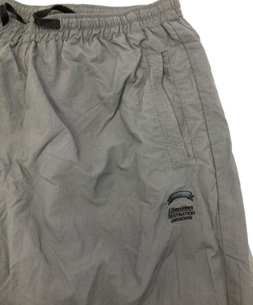 Liberaiders（リベレイダース）Liberaiders (リベレイダース) ナイロンチームパンツ グレー サイズ:Ｍの古着・服飾アイテム