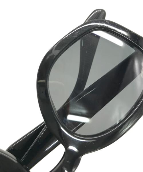 akila（アキラ）akila (アキラ) サングラス ブラックの古着・服飾アイテム