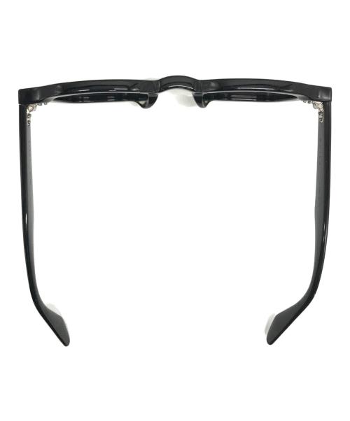 akila（アキラ）akila (アキラ) サングラス ブラックの古着・服飾アイテム