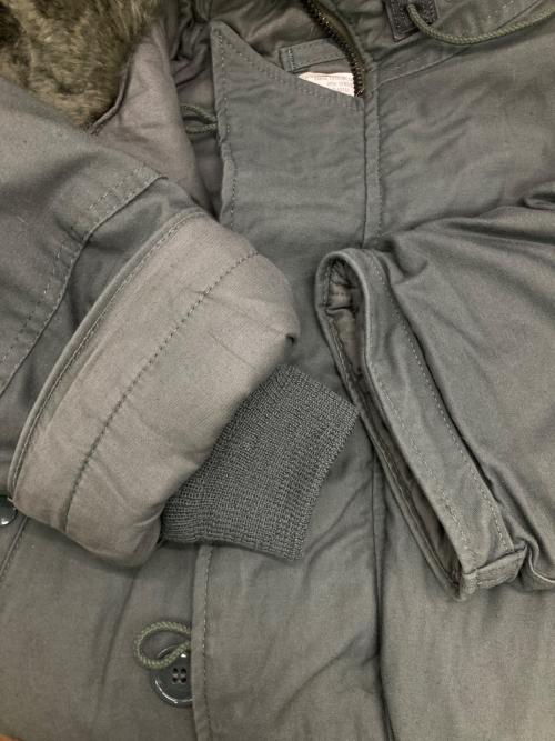 USAF（ユーエスエアフォース）USAF (ユーエスエーエフ) ［古着］N-3B カーキ サイズ:Mの古着・服飾アイテム