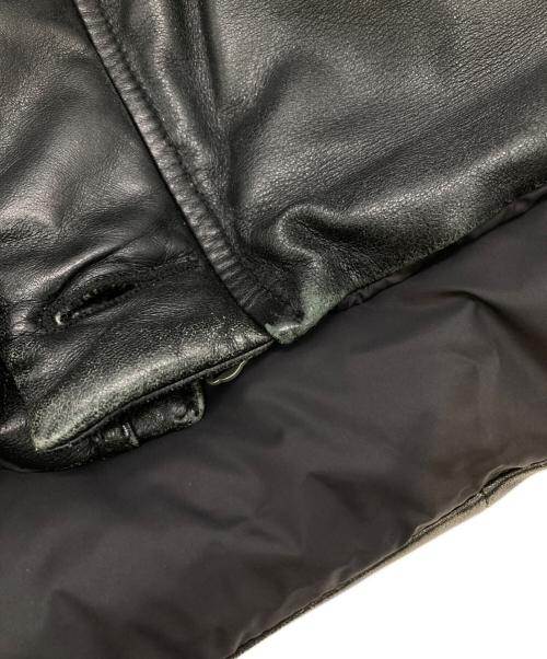 AVIREX（アヴィレックス）AVIREX (アヴィレックス) シープレザーダウンベスト ブラック サイズ:Mの古着・服飾アイテム