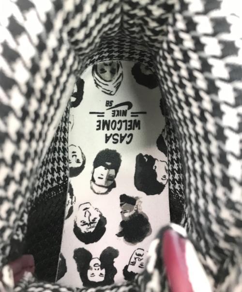 NIKE SB（ナイキエスビー）NIKE SB (ナイキエスビー) スニーカー アイボリー サイズ:27cmの古着・服飾アイテム