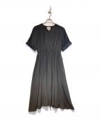 foufouフーフー）の古着「Vネックギャザーワンピース」｜ブラック