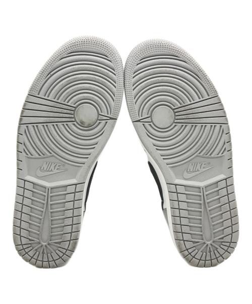 NIKE（ナイキ）NIKE (ナイキ) スニーカー グレー×ホワイト サイズ:27cmの古着・服飾アイテム