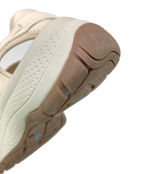 KEEN（キーン）KEEN (キーン) UNEEK ASTORIA ベージュ サイズ:US6.5の古着・服飾アイテム