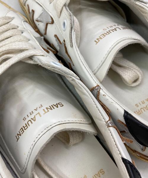 Saint Laurent Paris（サンローランパリ）Saint Laurent Paris (サンローランパリ) スターパッチローカットスニーカー ホワイト サイズ:36（23.0cm相当）の古着・服飾アイテム