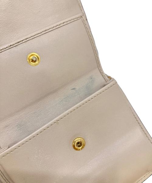 FENDI（フェンディ）FENDI (フェンディ) 2つ折り財布 ピンク サイズ:下記参照　の古着・服飾アイテム