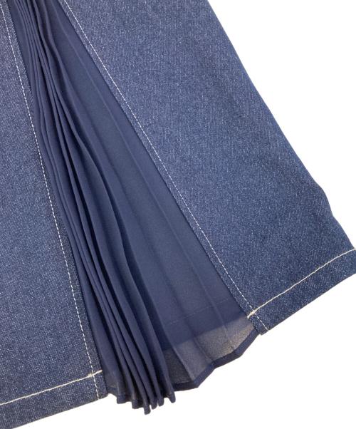 LAGUNA MOON（ラグナムーン）LAGUNA MOON (ラグナムーン) レースアッププリーツタイトデニムスカート インディゴ サイズ:Ｓ 未使用品の古着・服飾アイテム