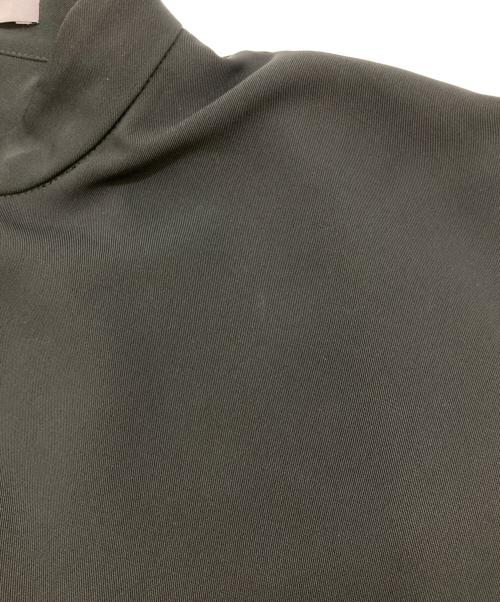 UN3D.（アンスリード）UN3D. (アンスリード) スリーブドッキングケープ ブラウス ブラック サイズ:FREEの古着・服飾アイテム