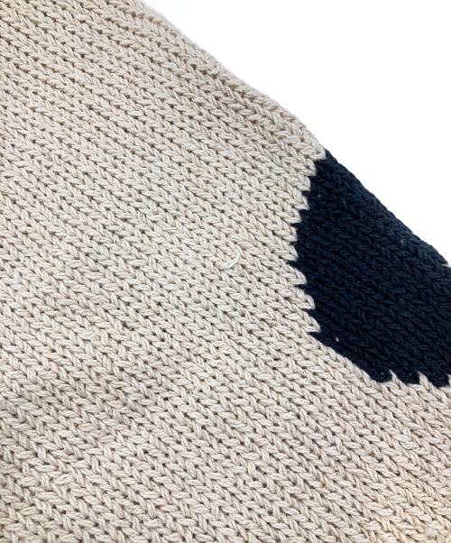 Mcmachan Woolen（マクマーンウーレン）Mcmachan Woolen (マクマーンウーレン) 勾玉モチーフニット ベージュ サイズ:FREEの古着・服飾アイテム