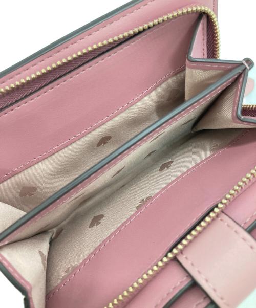 Kate Spade（ケイトスペード）Kate Spade (ケイトスペード) スペード リンク ミディアム コンパクト バイフォールド ウォレット ピンクの古着・服飾アイテム