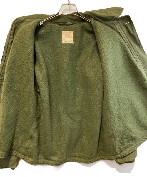 U'S NAVY（ユーエスネイビー）U'S NAVY (ユーエスネイビー) ［古着］A-2 デッキジャケット オリーブ サイズ:Lの古着・服飾アイテム