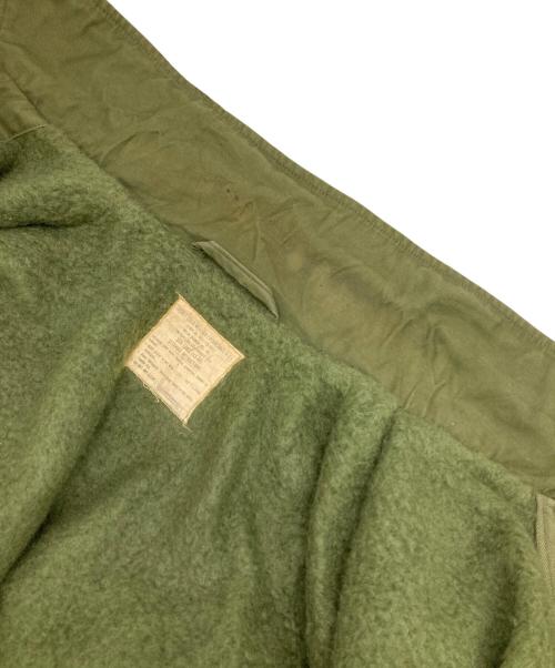 U'S NAVY（ユーエスネイビー）U'S NAVY (ユーエスネイビー) ［古着］A-2 デッキジャケット オリーブ サイズ:Lの古着・服飾アイテム