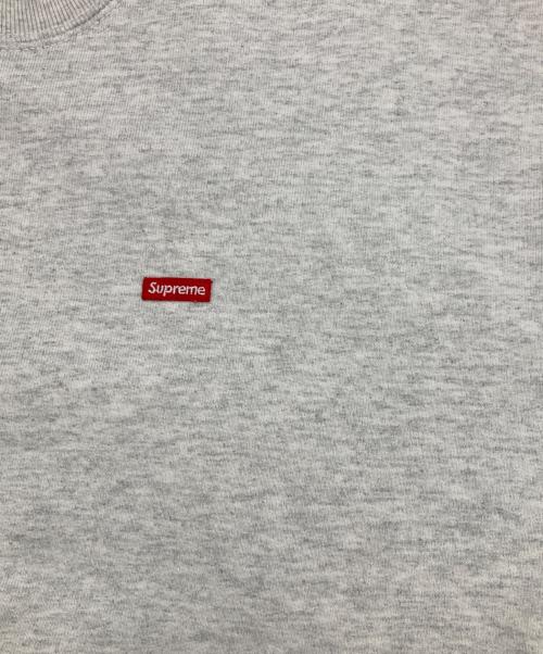 SUPREME（シュプリーム）SUPREME (シュプリーム) スモールボックスロゴクルーネックスウェット グレー サイズ:Ｌの古着・服飾アイテム