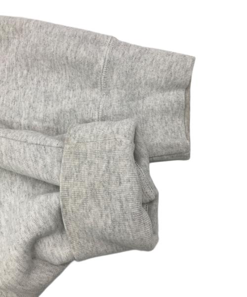 SUPREME（シュプリーム）SUPREME (シュプリーム) スモールボックスロゴクルーネックスウェット グレー サイズ:Ｌの古着・服飾アイテム