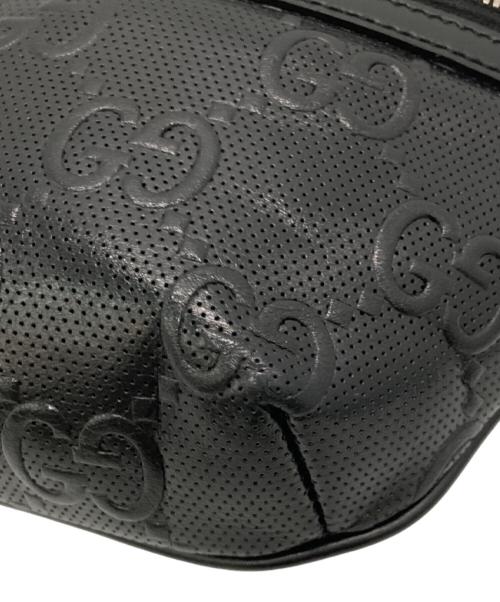 GUCCI（グッチ）GUCCI (グッチ) GGエンボス ベルトバッグ ブラック サイズ:下記参照　の古着・服飾アイテム
