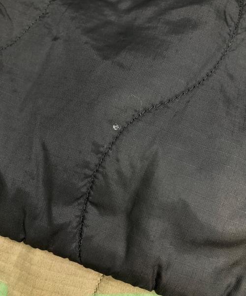 WILD THINGS（ワイルドシングス）WILD THINGS (ワイルドシングス) リバーシブルキルティングジャケット ブラック×グリーン サイズ:Lの古着・服飾アイテム