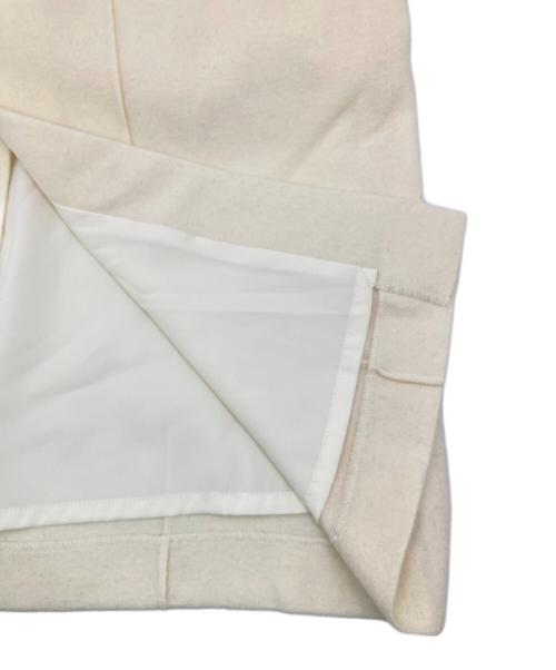 BEIGE（ベイジ）BEIGE (ベイジ) MAZARINE / Iラインスカート アイボリー サイズ:4 未使用品の古着・服飾アイテム
