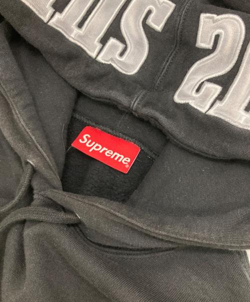 SUPREME（シュプリーム）SUPREME (シュプリーム) ミラーロゴ フーデッドスウェットシャツ ブラック サイズ:Ｓの古着・服飾アイテム