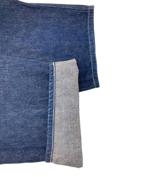 COMOLI（コモリ）COMOLI (コモリ) デニム ベルテッドパンツ インディゴ サイズ:3の古着・服飾アイテム