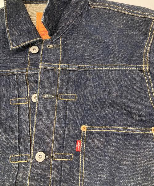 LEVI'S（リーバイス）LEVI'S (リーバイス) ［古着］1st復刻デニムジャケット インディゴ サイズ:36の古着・服飾アイテム