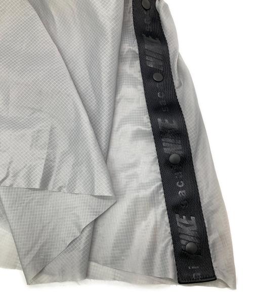 sacai（サカイ）sacai (サカイ) NIKE (ナイキ) インナーショーツプリーツスカート グレー×ホワイト サイズ:Ｓの古着・服飾アイテム
