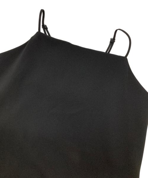 emmi atelier（エミアトリエ）emmi atelier (エミアトリエ) ecoドライタッチジレ×キャミワンピース ブラックの古着・服飾アイテム