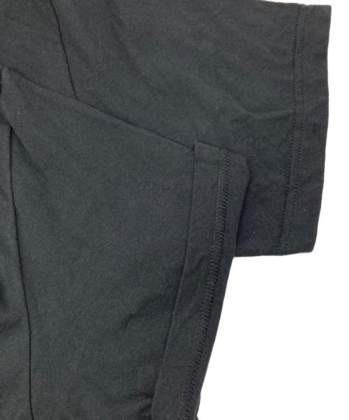 SUPREME（シュプリーム）SUPREME (シュプリーム) サッチダナンダ Tシャツ ブラック×レッド サイズ:Ｍの古着・服飾アイテム