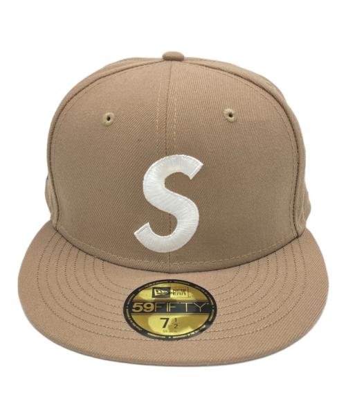 SUPREME（シュプリーム）SUPREME (シュプリーム) New Era (ニューエラ) キャップ ベージュ サイズ:7 1/2（59.6cm） 未使用品の古着・服飾アイテム