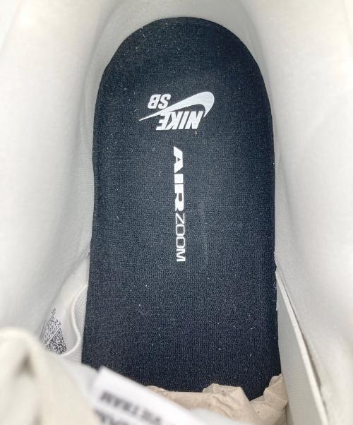 NIKE SB（ナイキエスビー）NIKE SB (ナイキエスビー) スニーカー グレー サイズ:31cm 未使用品の古着・服飾アイテム