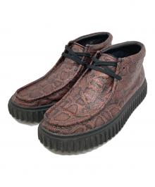 CLARKS×Martin Rose（クラークス×マーティンローズ）の古着「コラボワラビーブーツ」｜ブラウン
