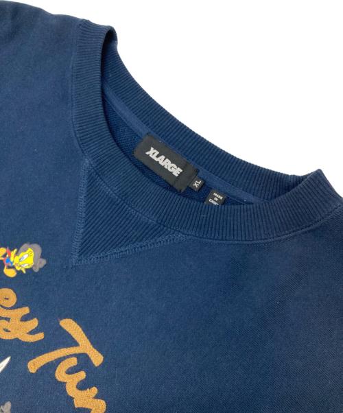 X-LARGE（エクストララージ）X-LARGE (エクストララージ) LOONEY TUNES (ルーニーチューンズ) プリントスウェット ネイビー サイズ:XLの古着・服飾アイテム