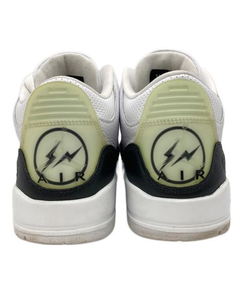 NIKE（ナイキ）NIKE (ナイキ) FRAGMENT DESIGN (フラグメントデザイン) AIR JORDAN 3 RETRO SP ホワイト サイズ:US10.5の古着・服飾アイテム