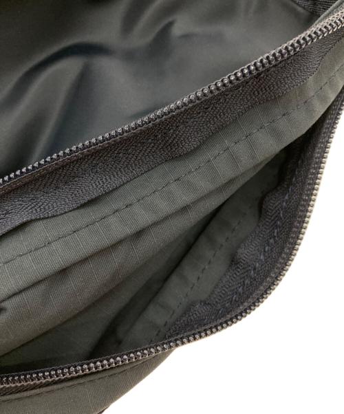 PORTER（ポーター）PORTER (ポーター) フレーム ショルダーポーチ ネイビーの古着・服飾アイテム