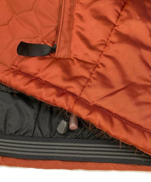 NIKE ACG（ナイキエーシージー）NIKE ACG (ナイキエーシージー) プリマロフトキルティングジャケット ブラウン サイズ:Ｓの古着・服飾アイテム