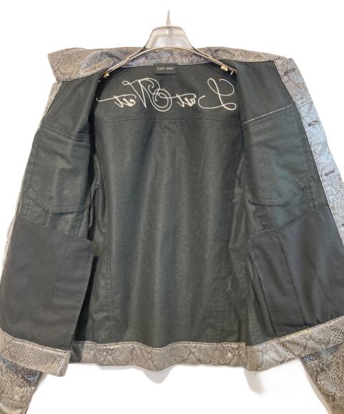 LAST NEST（ラストネスト）LAST NEST (ラストネスト) パイソン柄ジャケット グレー サイズ:FREEの古着・服飾アイテム