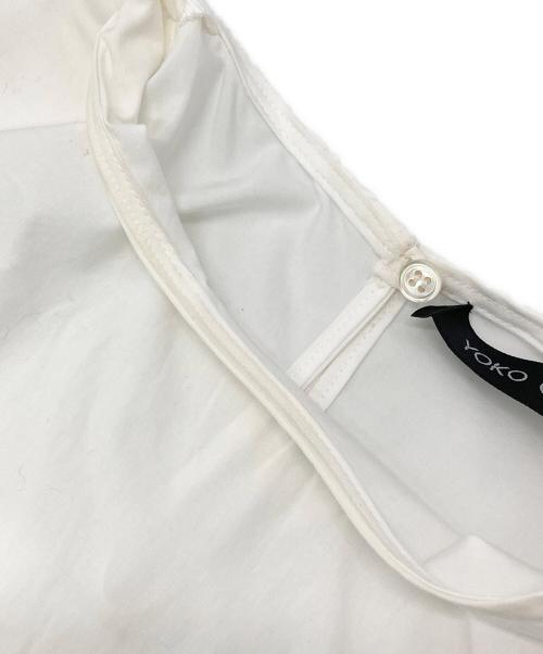YOKO CHAN（ヨーコチャン）YOKO CHAN (ヨーコチャン) ノースリーブブラウス ホワイト サイズ:38の古着・服飾アイテム