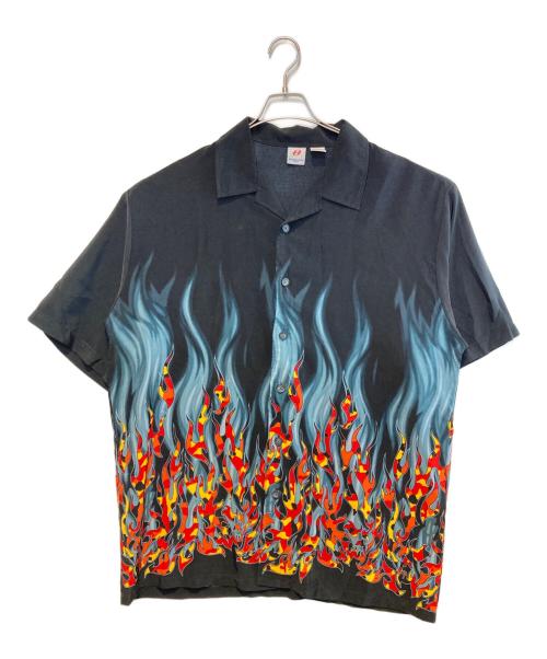 ANCHOR BLUE（アンカーブルー）ANCHOR BLUE (アンカーブルー) ［古着］ファイヤーパターン オープンカラーシャツ ブラック×レッド サイズ:XLの古着・服飾アイテム