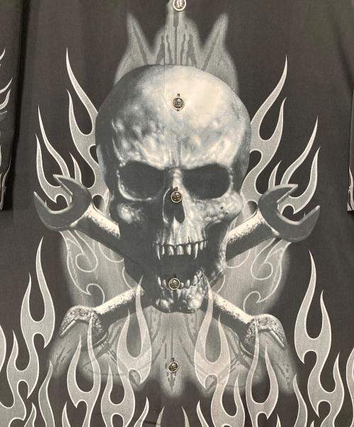 DRAGONFLY（ドラゴンフライ）Dragonfly (ドラゴンフライ) スカル&ファイヤーパターンシャツ ブラック サイズ:XLの古着・服飾アイテム